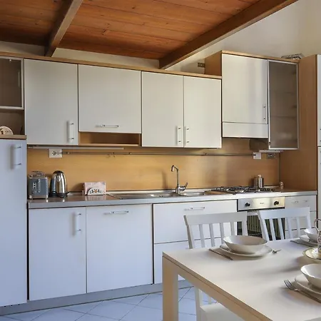 Santa Maria Novella Bright And Modern Apartment - Hosted By Sweetstay Florence Exterior photo